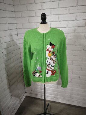 Crystal-Kobe Ladies Size Medium Green Full Zip Winter Themed Cardigan Sweater
